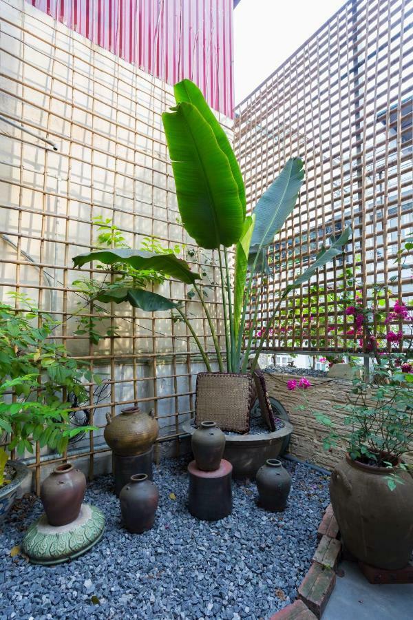 Hanoian Backpack Hostel Exterior photo