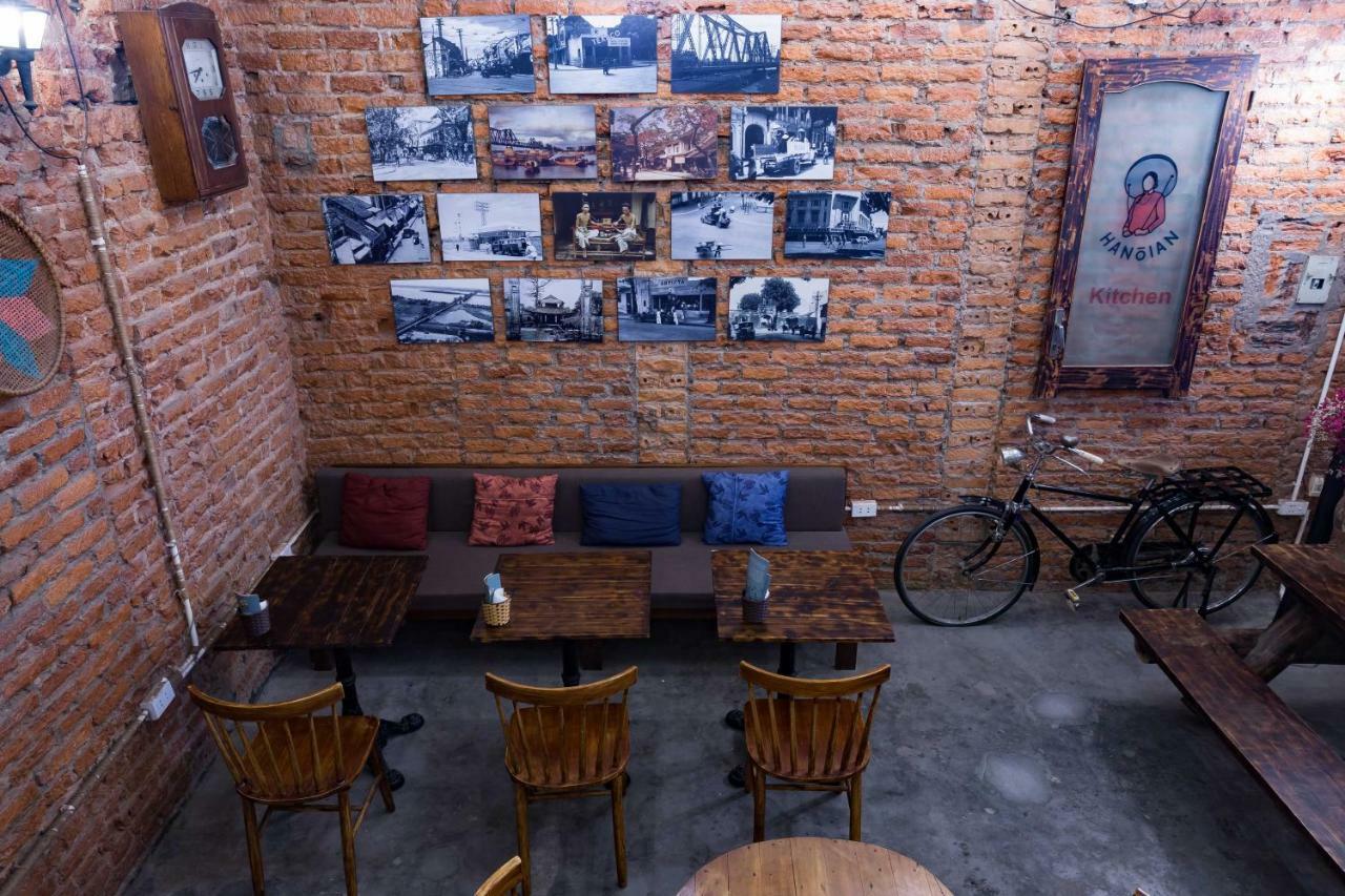 Hanoian Backpack Hostel Exterior photo
